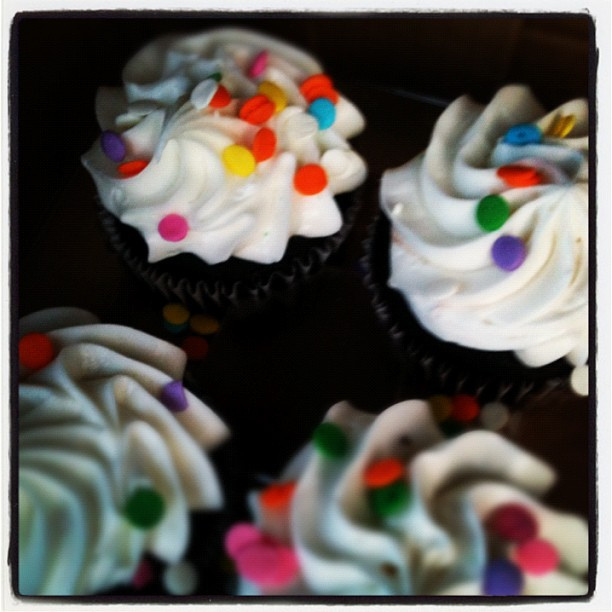 Happy Birthday cupcakes. #somethingsweet #photoadaymay