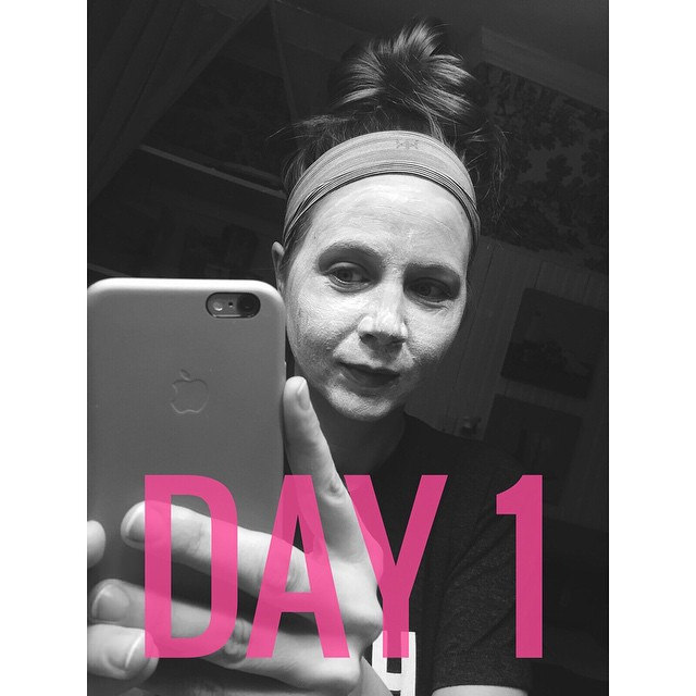 Day 61/365: I'm trying out a new regimen {thanks to @themrsburns and @rodanfields} starting today. Following a skincare routine twice a day should be interesting considering I barely remember to wash my face most of the time. Keeping my fingers crossed I 