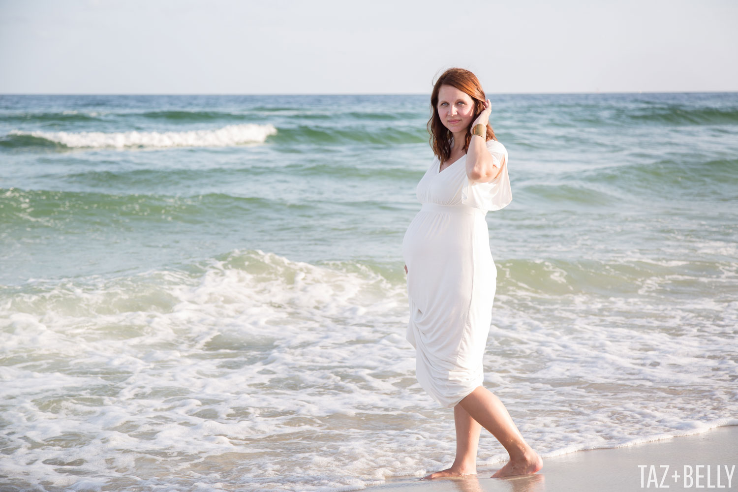 Maternity Photos in Our Favorite Place | tazandbelly.com