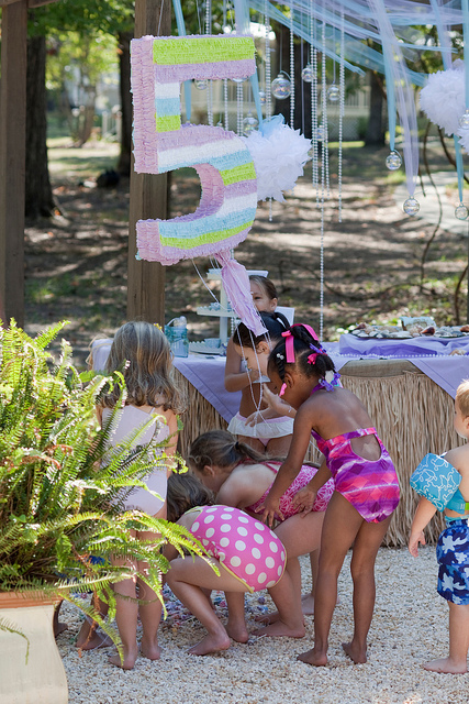  Mermaid Birthday Pool Party