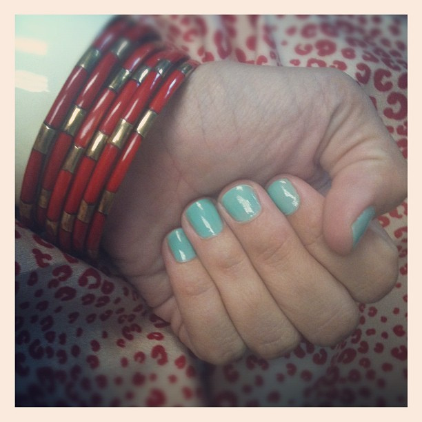 I heart turquoise and red!