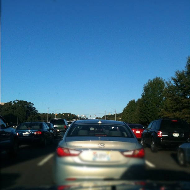 NOT what I want to be dealing with this morning! #ihatetraffic #280isinsane #ishouldbeatworkrightnow #notimeforchickfila #seemysadface