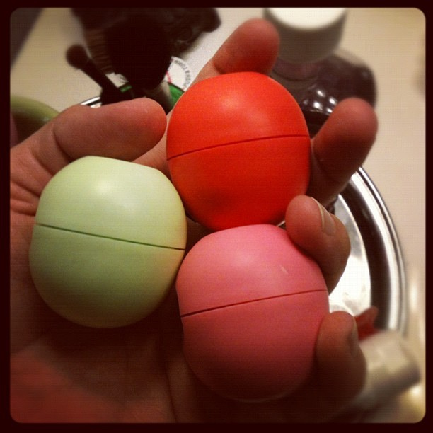 My new lib balm obsession! #eos #honeysuckle #strawberrysorbet #summerfruit