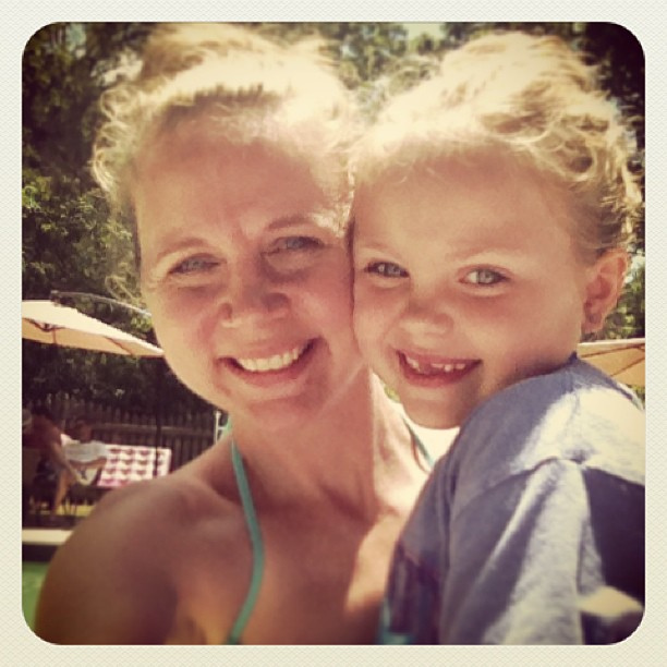 Pool Day #2: sunning with my belle!