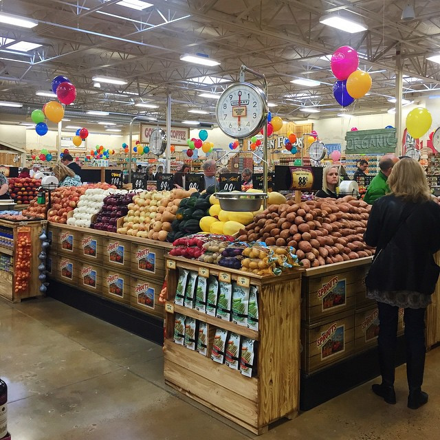 Day 48/365: There is a first time for everything and today I waited in line (35* y'all) for the grocery store! Tonight is the preview party for @sproutsfm in Birmingham and I bought everything I didn't need. Yay for sugar free bacon, inexpensive organic m