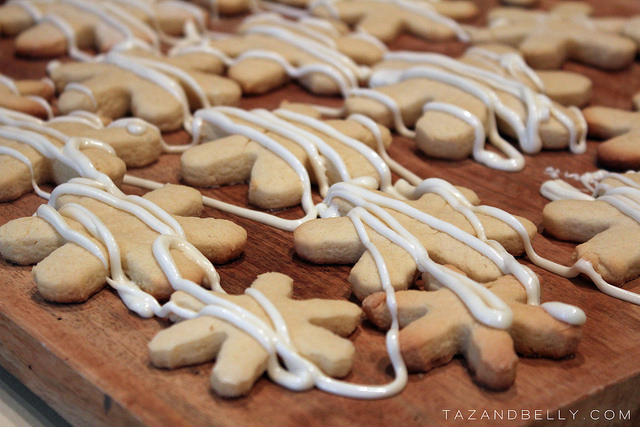 DIY Frozen Party: Gran's Famous Tea Cakes | tazandbelly.com