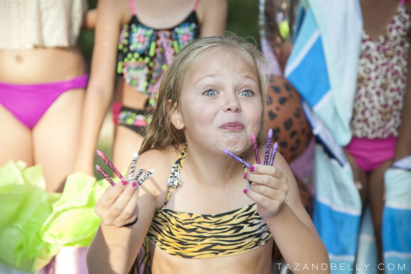 Ice Cream Pool Party | tazandbelly.com