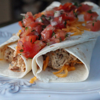 Crockpot Chicken Enchiladas