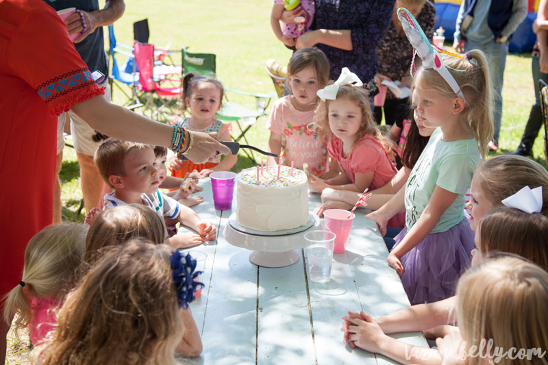 DIY Unicorn Party | tazandbelly.com