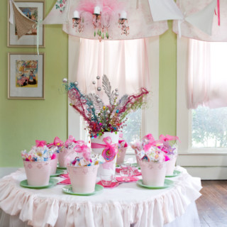 Fancy Tea Party Birthday | tazandbelly.com