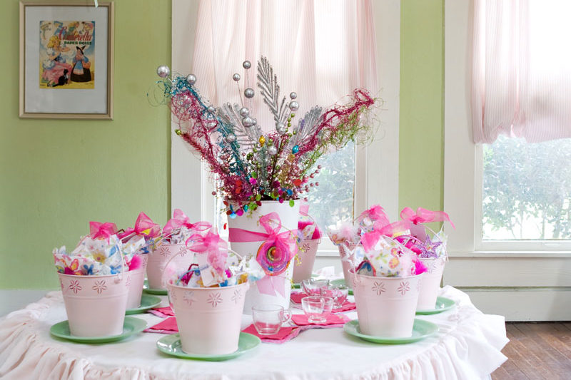 Fancy Tea Party Birthday | tazandbelly.com