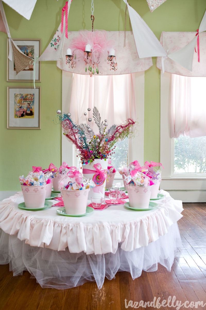 Birthday Flashback: A Fancy Nancy Tea Party - Taz and Belly