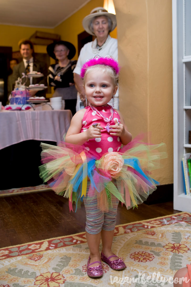 Fancy Tea Party Birthday | tazandbelly.com