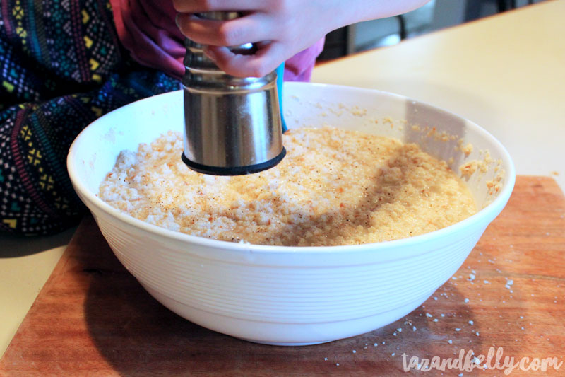 Ruby's Famous Cornbread Dressing | tazandbelly.com