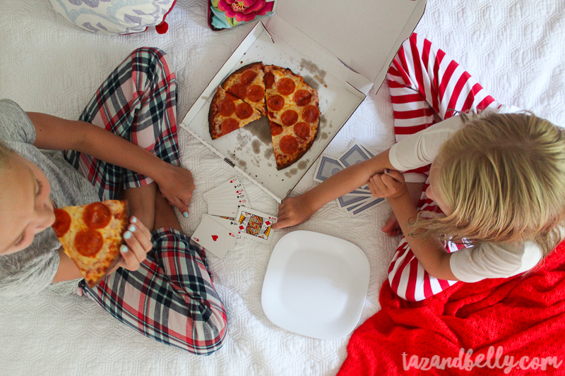 Gluten Free Papa John's Pajama Party | tazandbelly.com