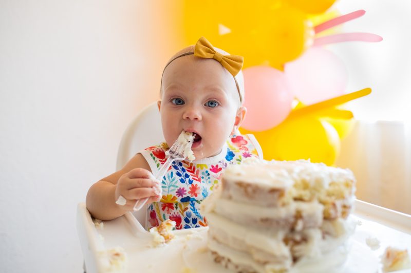 Polly's First Birthday Sneak Peek | tazandbelly.com