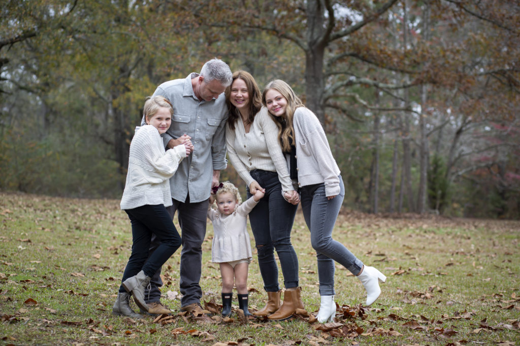 A Merry Family Christmas | tazandbelly.com