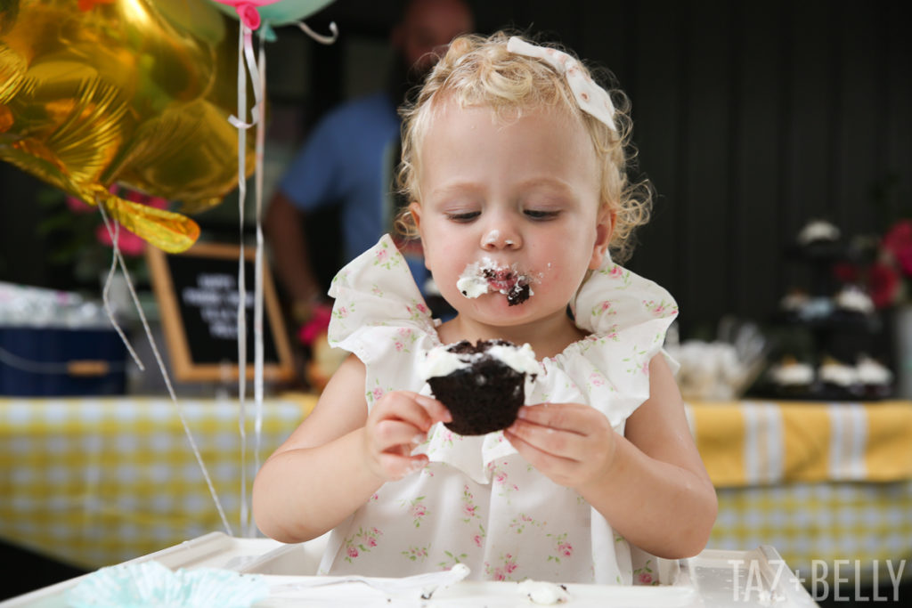 A Bookend Birthday | tazandbelly.com