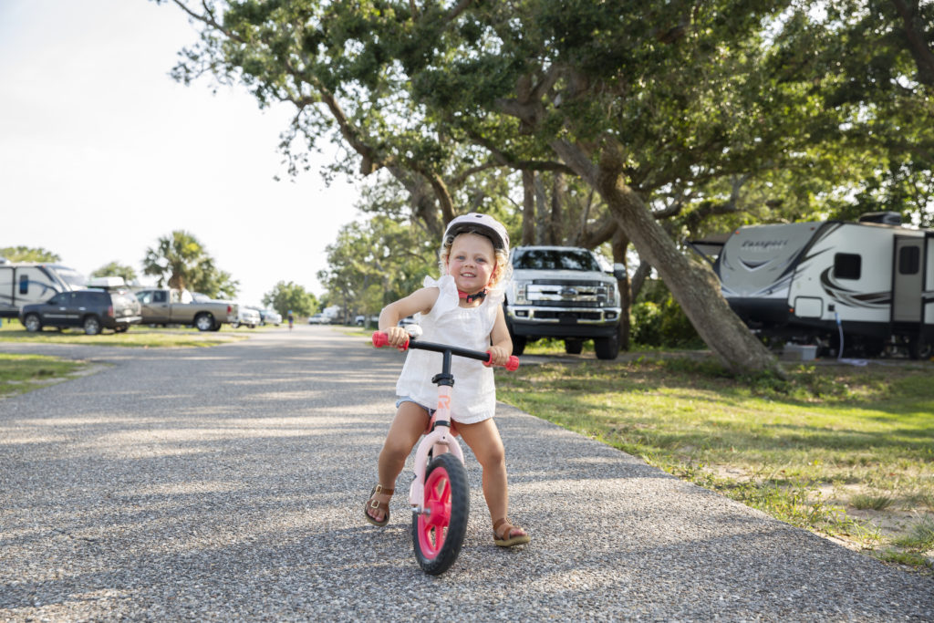 Family Camper Photos | tazandbelly.com